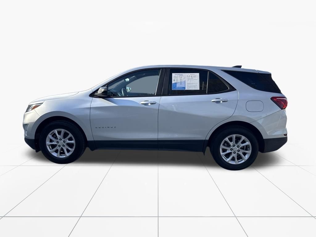 Used 2020 Chevrolet Equinox LS w/ LPO, Cargo Package image 5