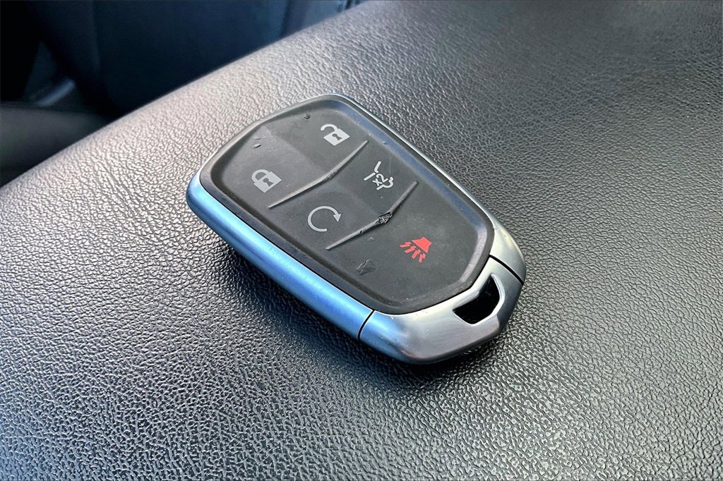 Used 2022 Cadillac XT6 Premium Luxury w/ Technology Package image 10