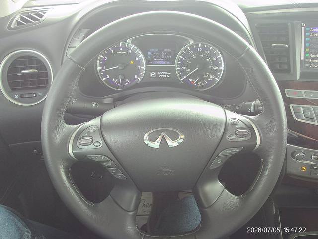 Used 2017 INFINITI QX60 Luxe w/ Deluxe Technology Package AWD/4WD image 12
