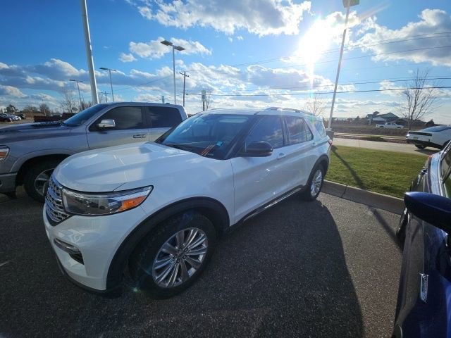 Used 2020 Ford Explorer Limited w/ Class III Trailer Tow Package image 2