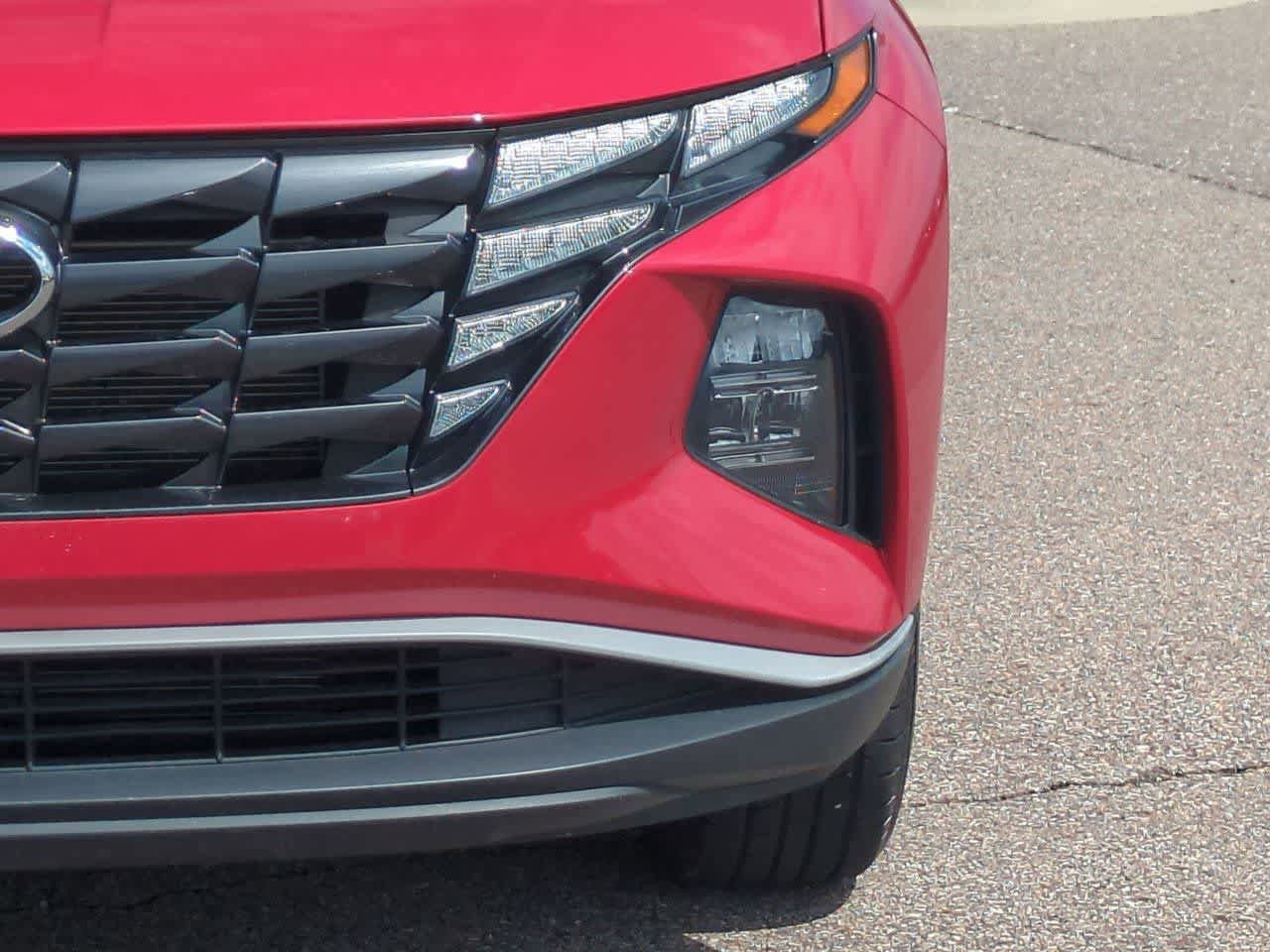 Used 2022 Hyundai Tucson SEL w/ Cargo Package AWD/4WD image 10