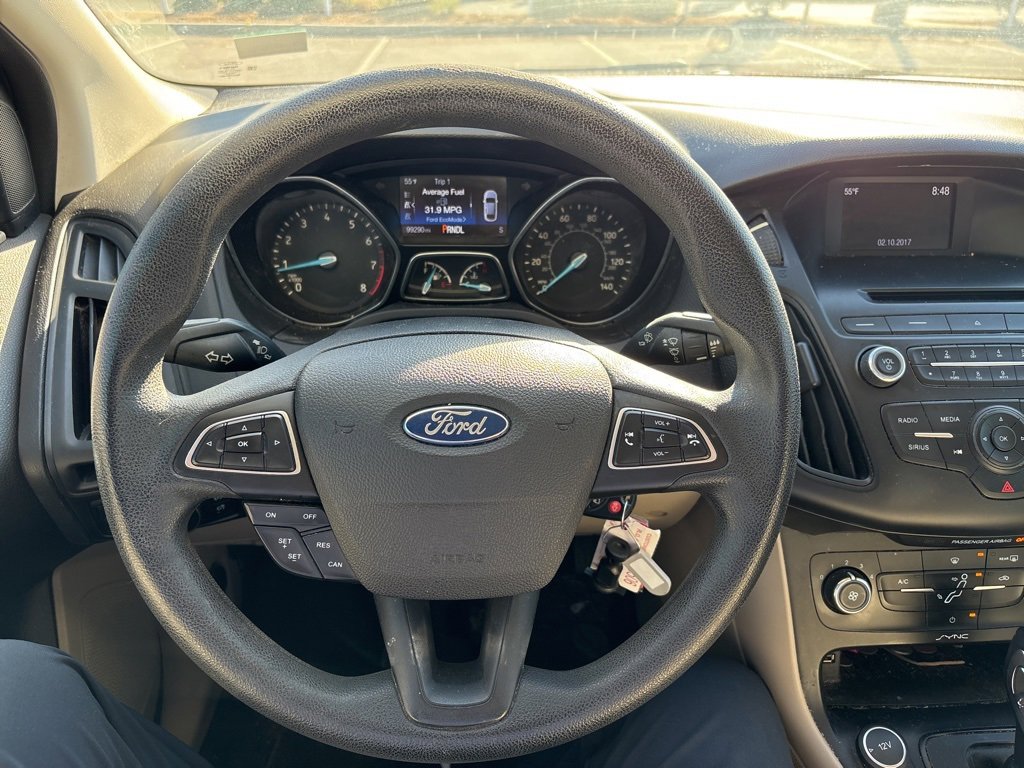 Used 2016 Ford Focus SE image 4