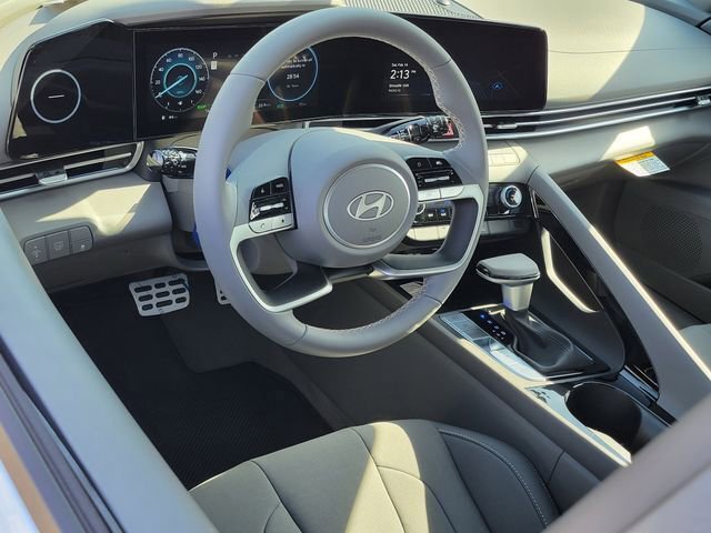 New 2026 Hyundai Elantra Sport image 3