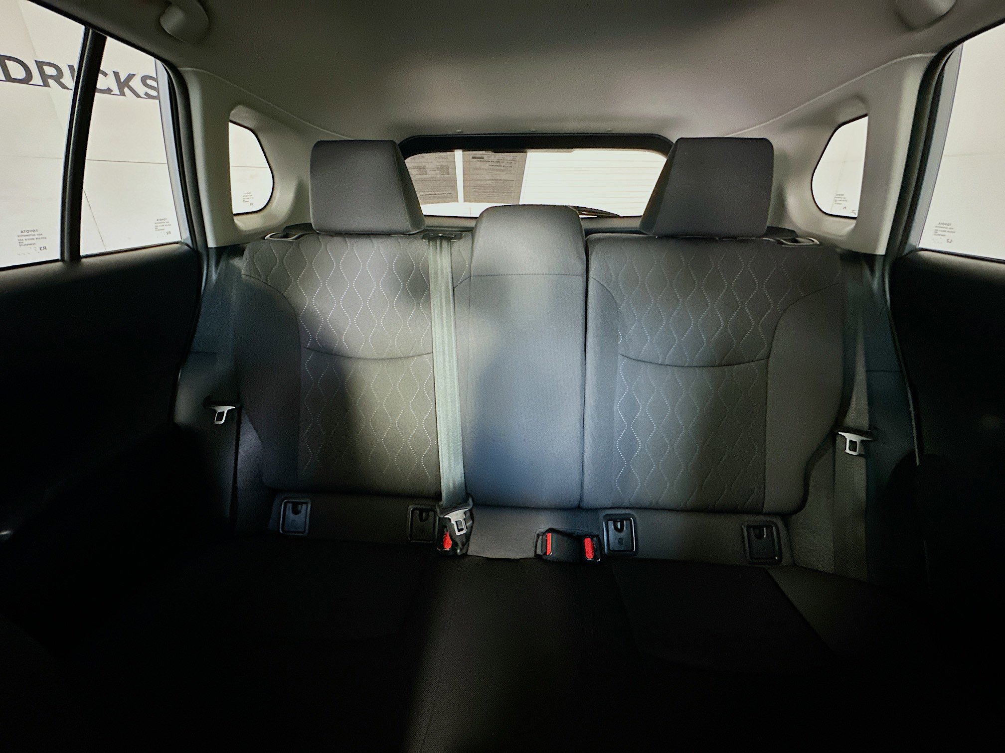 Used 2023 Toyota Corolla Cross LE image 30