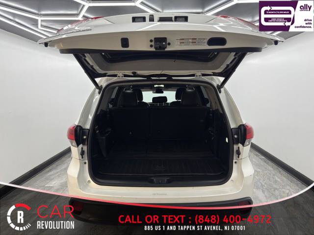 Used 2019 Toyota Highlander Plus image 6