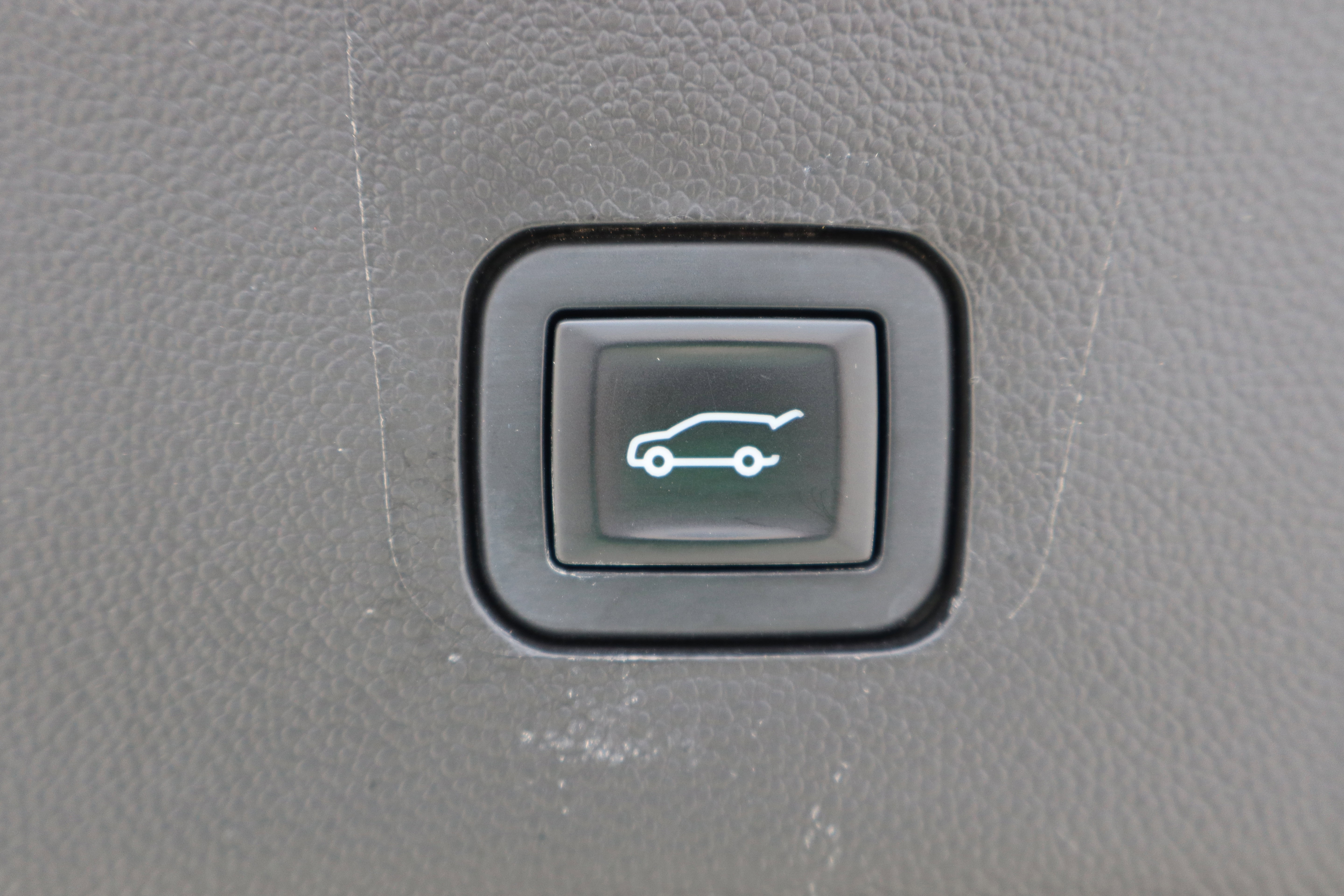 Used 2019 Chevrolet Traverse LT image 27