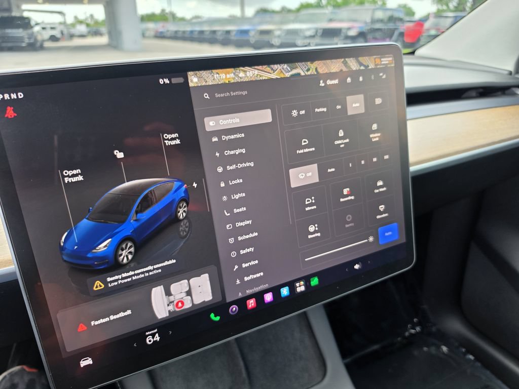 Used 2023 Tesla Model Y Long Range AWD/4WD image 25
