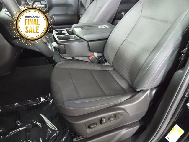 Used 2025 Chevrolet Silverado 1500 Custom Trail Boss w/ Dark Appearance Package image 16