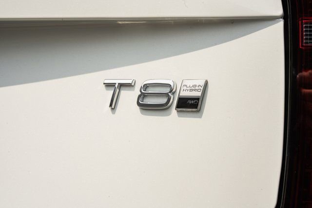Used 2026 Volvo XC90 T8 Ultra w/ Protection Package Premier image 7