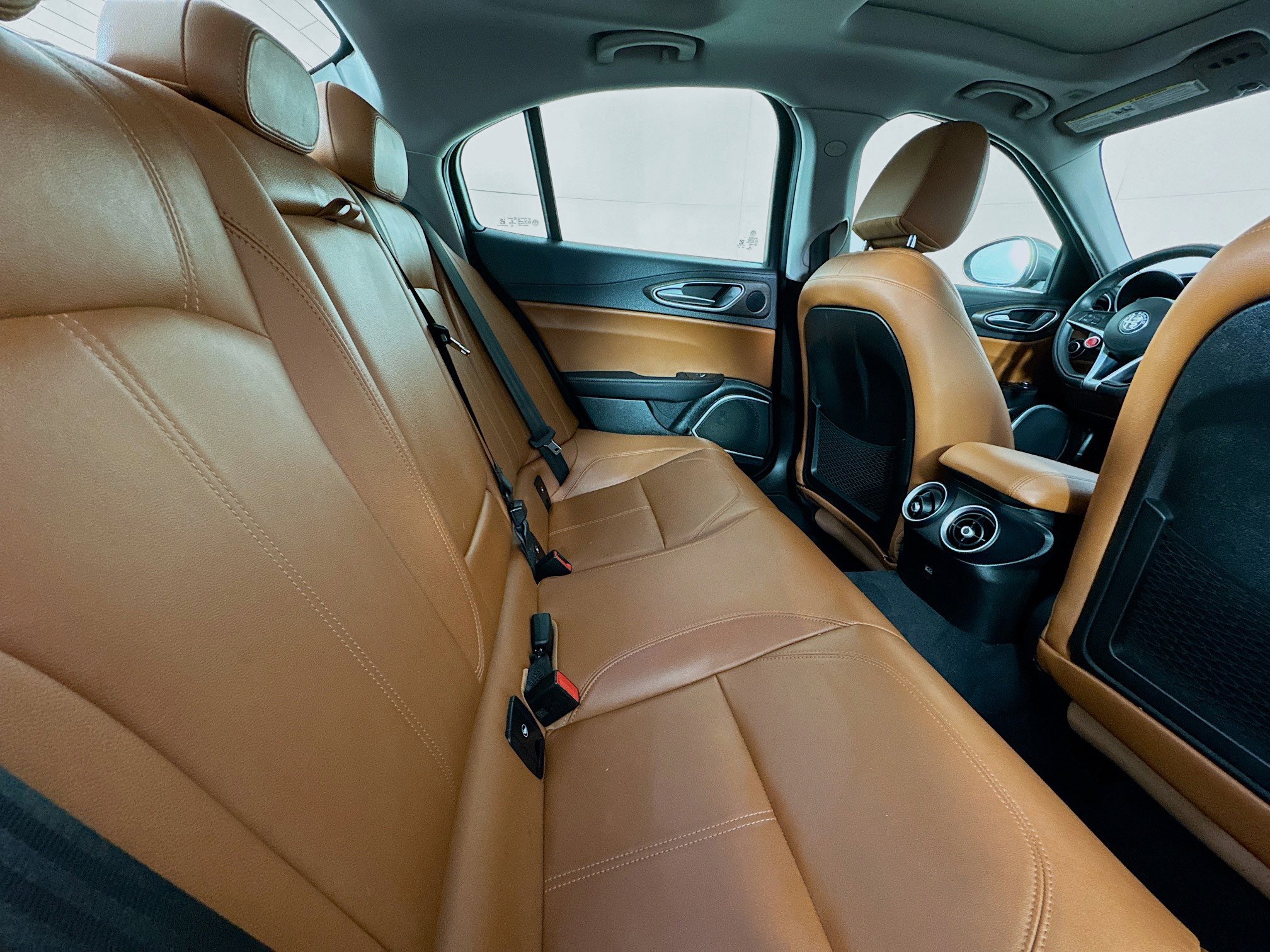 Used 2019 Alfa Romeo Giulia Ti image 45