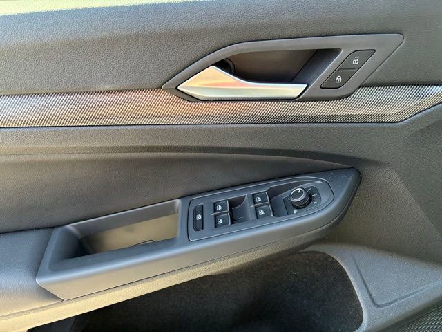 Used 2025 Volkswagen GTI Autobahn FWD image 12