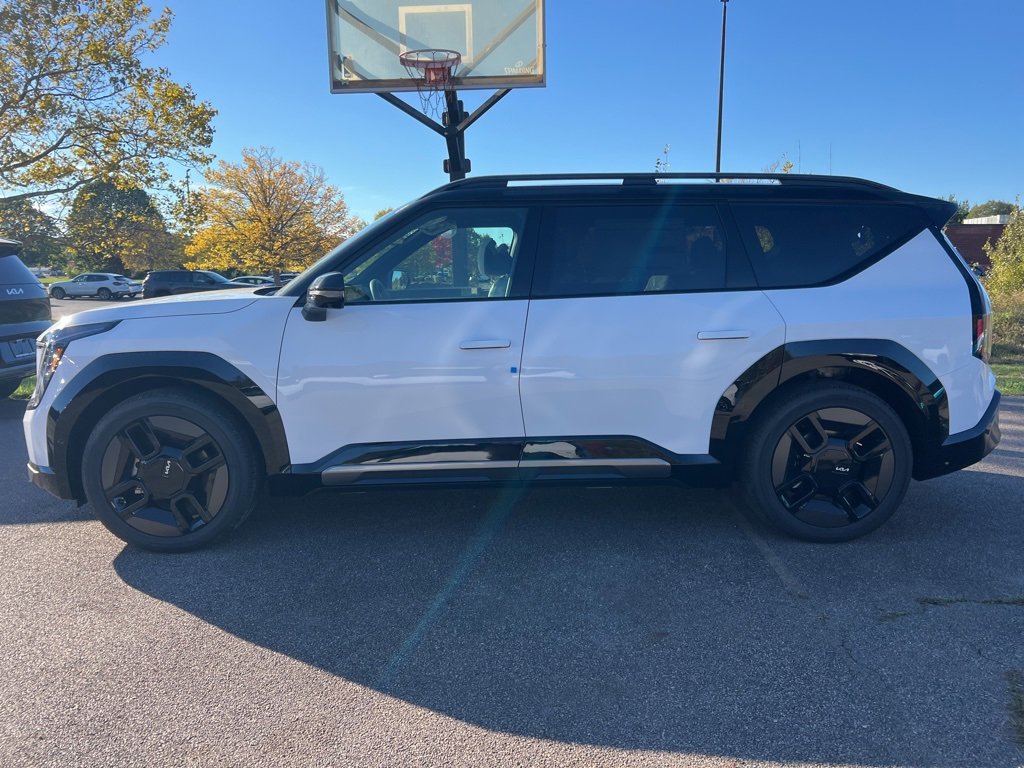 New 2026 Kia EV9 GT-Line image 2