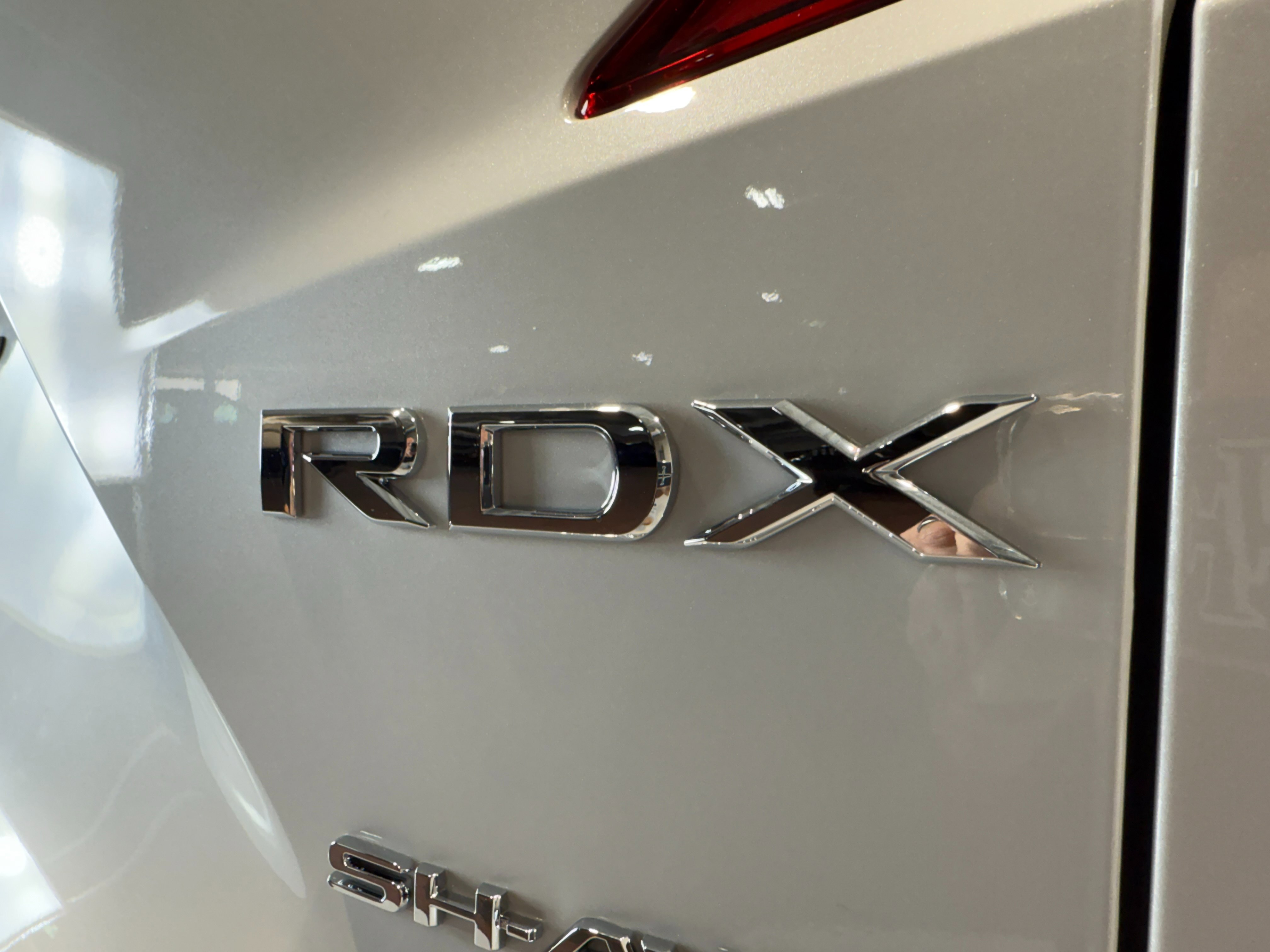 New 2026 Acura RDX SH-AWD image 5