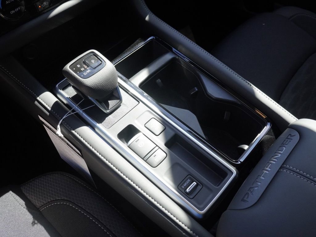 New 2026 Nissan Pathfinder SV image 15