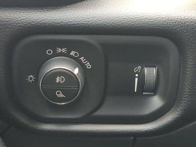 Certified 2026 RAM 3500 Big Horn AWD/4WD image 27