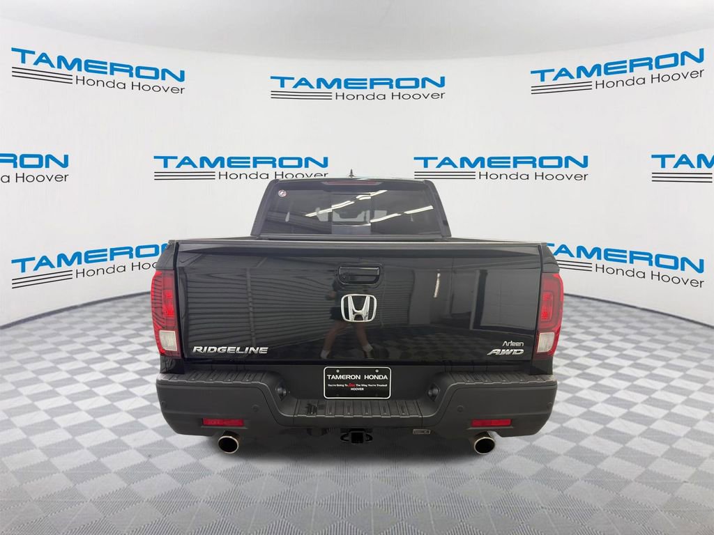 Used 2023 Honda Ridgeline RTL-E image 4