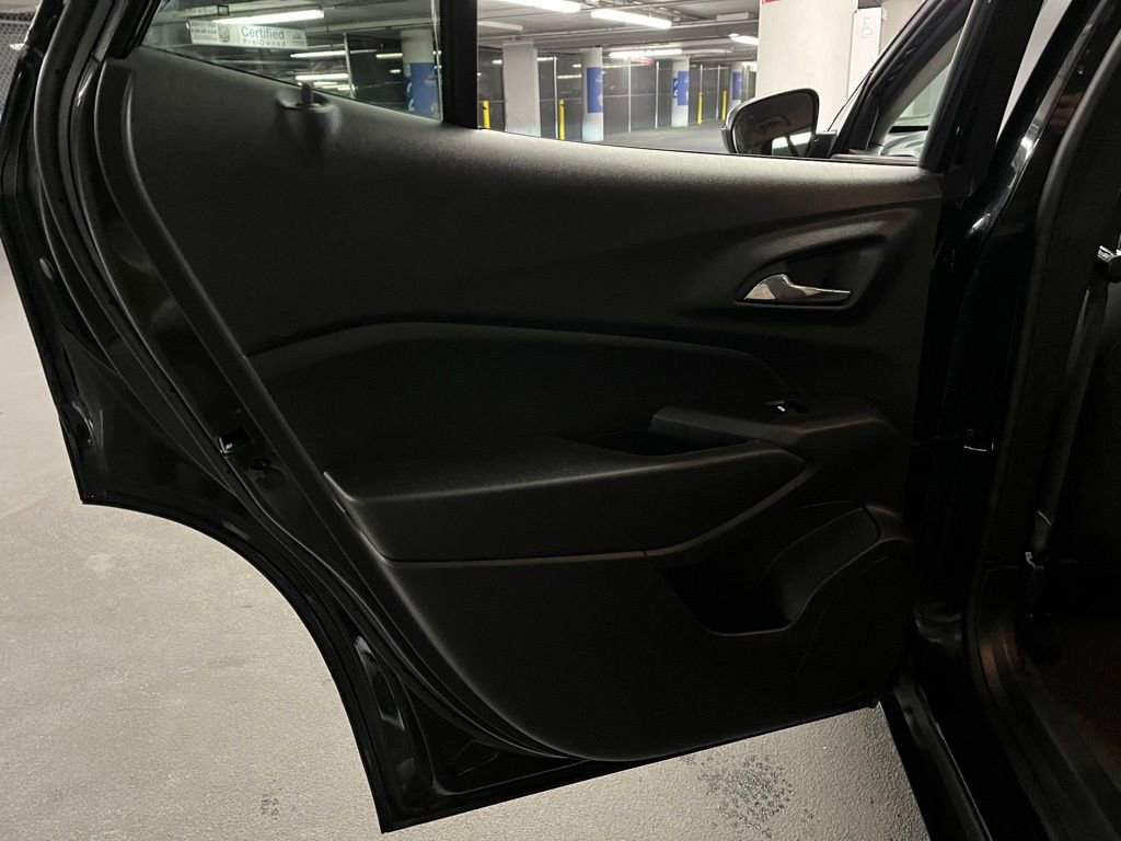 Used 2024 Chevrolet Trax LS w/ LS Convenience Package image 17