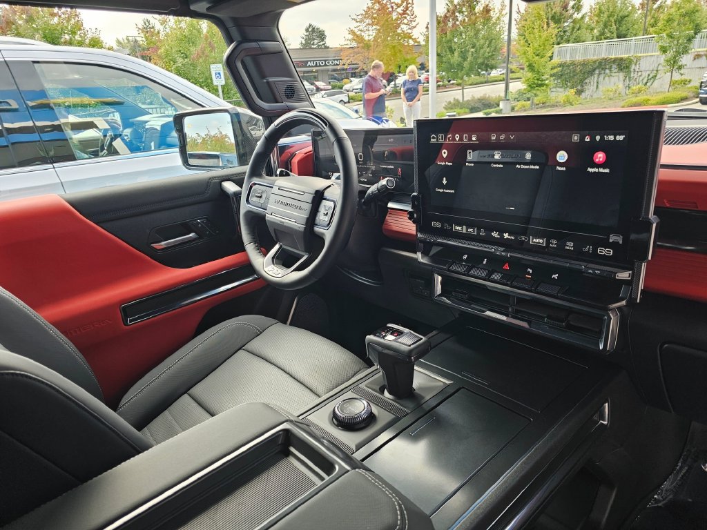 Used 2026 GMC Hummer EV 3X w/ Carbon Fiber Edition Package AWD/4WD image 10