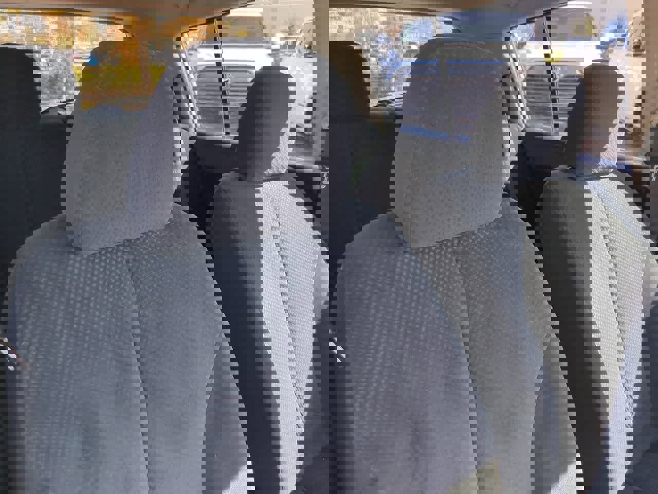 Used 2012 Nissan Versa 1.8 S image 7