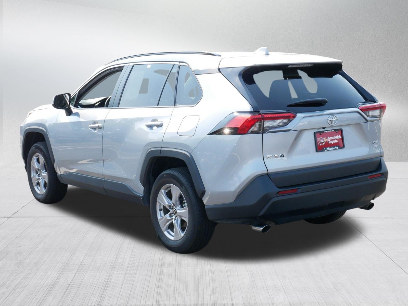 Certified 2025 Toyota RAV4 XLE AWD/4WD image 5