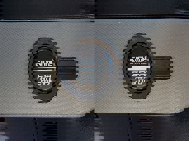 Used 2023 Ford Bronco Badlands image 33