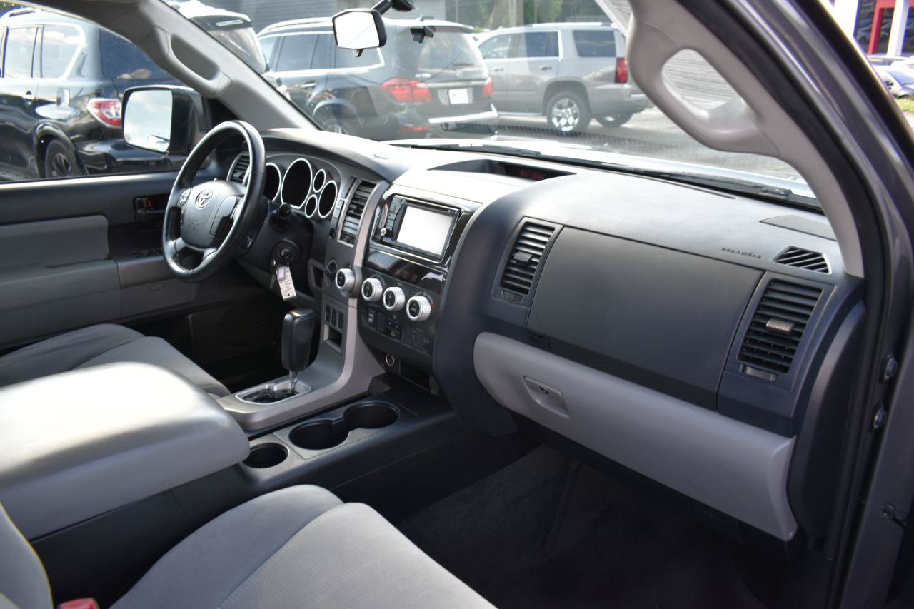 Used 2013 Toyota Sequoia SR5 AWD/4WD image 14