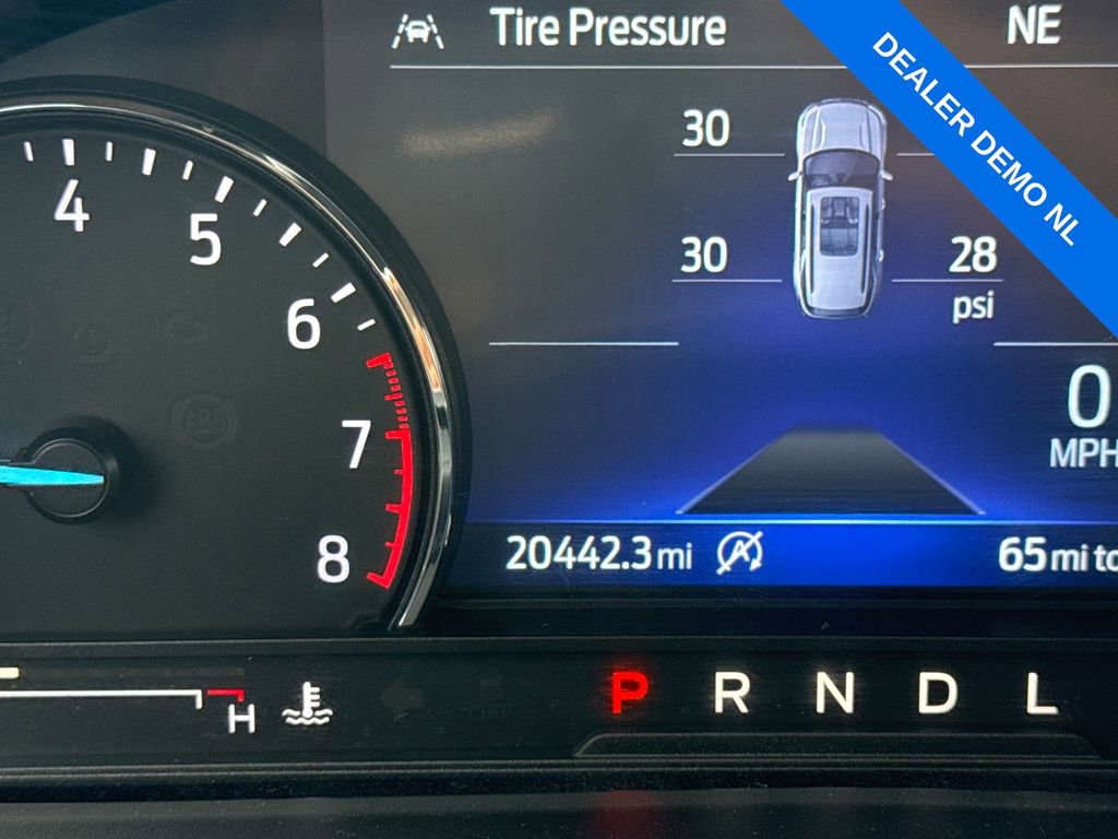 Used 2023 Ford Explorer XLT w/ Equipment Group 202A image 30