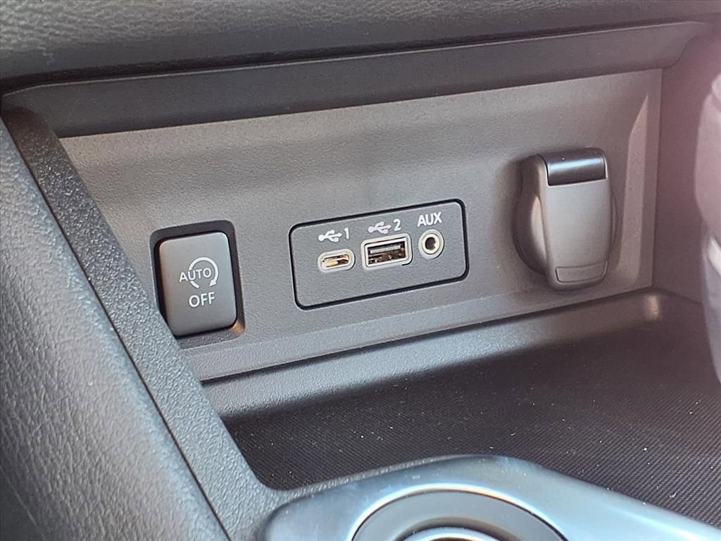 New 2025 Nissan Sentra SV w/ All-Weather Package image 8