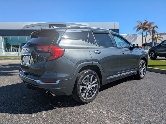Used 2019 GMC Terrain Denali w/ Driver Alert Package II image 4