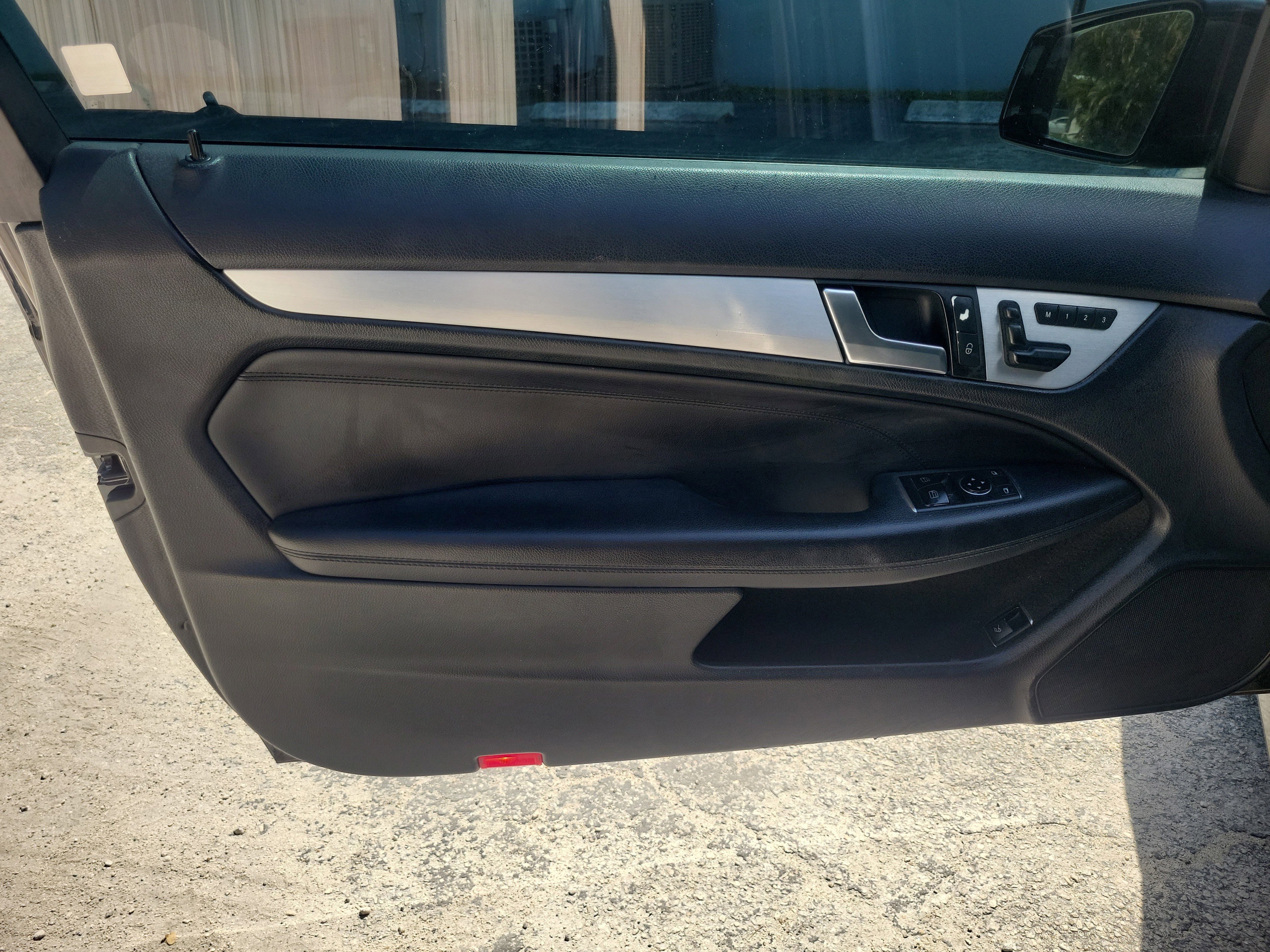 Used 2014 Mercedes-Benz C 250 Coupe image 18