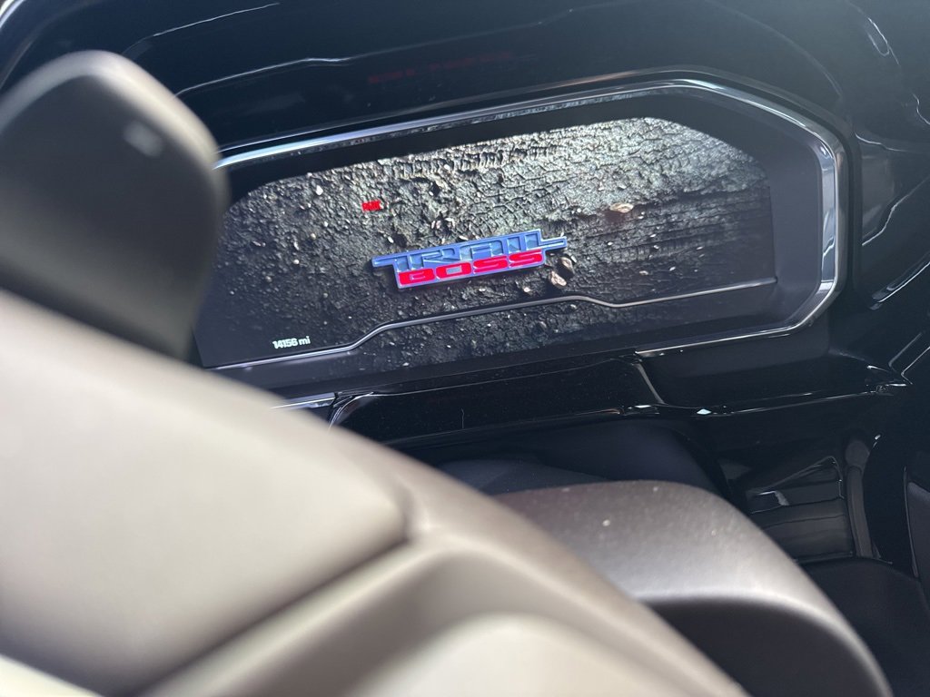 Used 2023 Chevrolet Silverado 1500 LT Trail Boss w/ Convenience Package II image 11