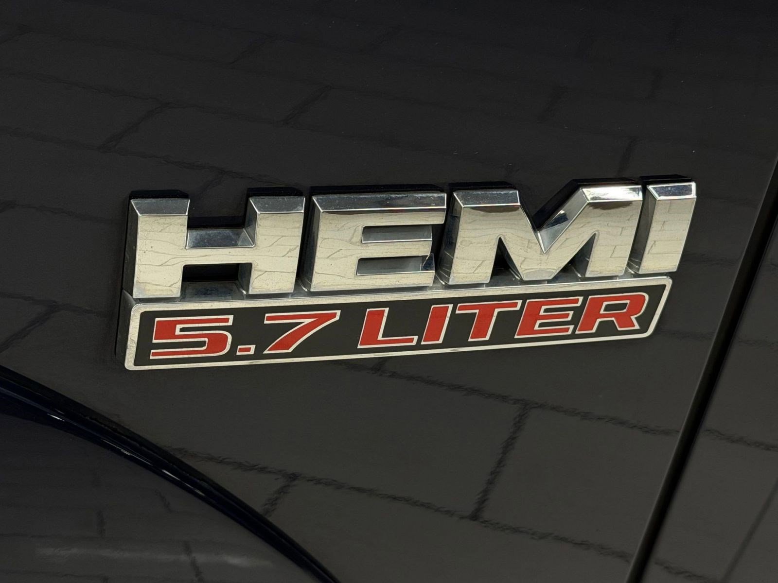 Used 2018 RAM 1500 Outdoorsman image 38