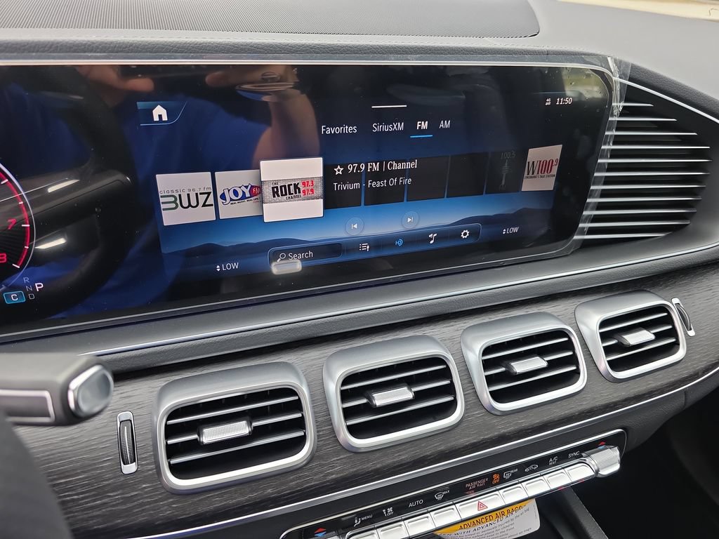 New 2026 Mercedes-Benz GLS 450 4MATIC image 15