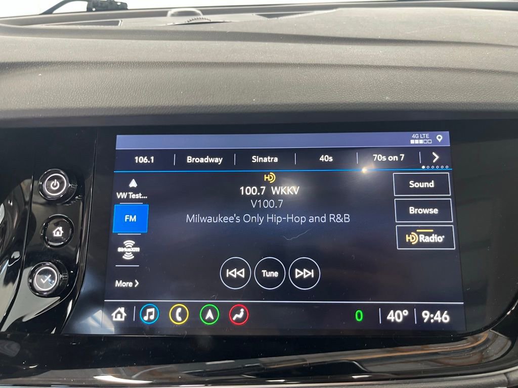 Used 2021 Buick Envision Avenir w/ Technology Package II image 16