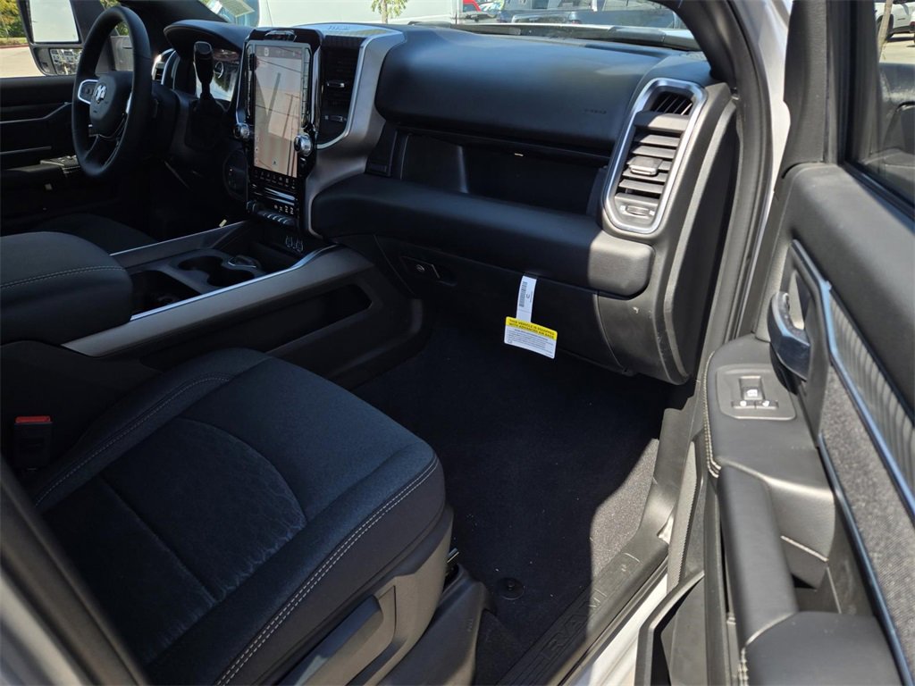 New 2025 RAM 2500 Lone Star image 10