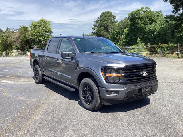 New 2026 Ford F150 XLT w/ Equipment Group 302A MID AWD/4WD image 4