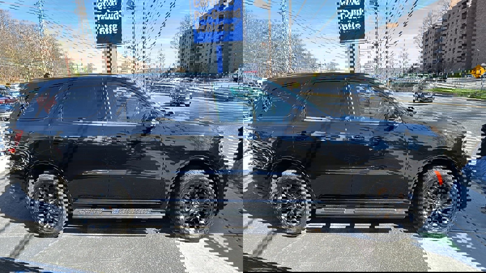 Certified 2022 Dodge Durango SXT w/ Blacktop Package image 7