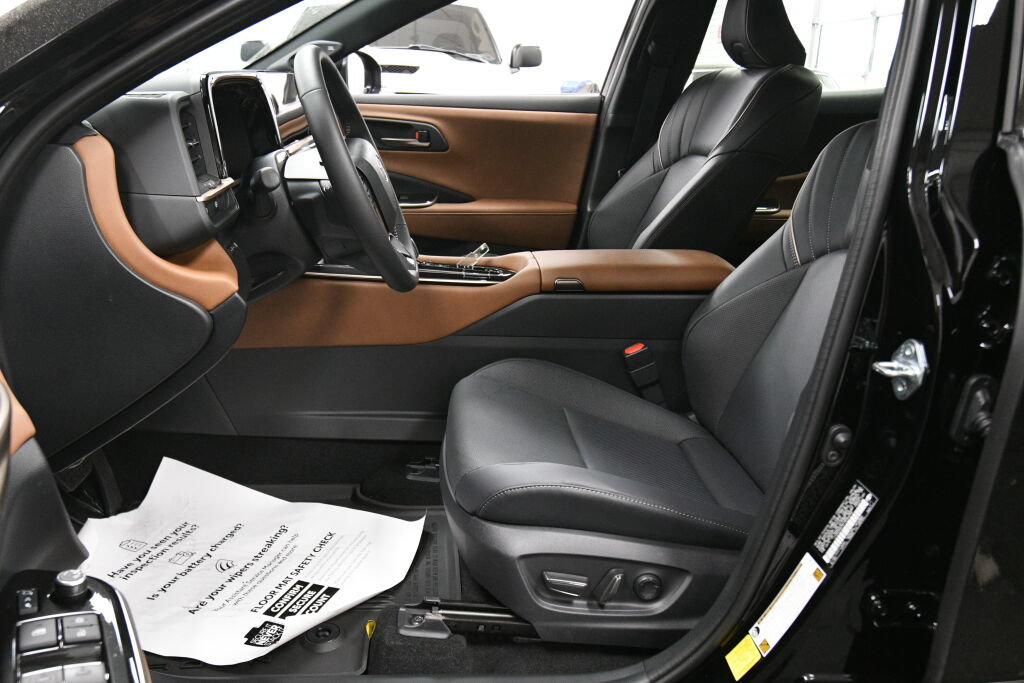 Used 2026 Toyota Crown w/ Advanced Technology Package AWD/4WD image 9