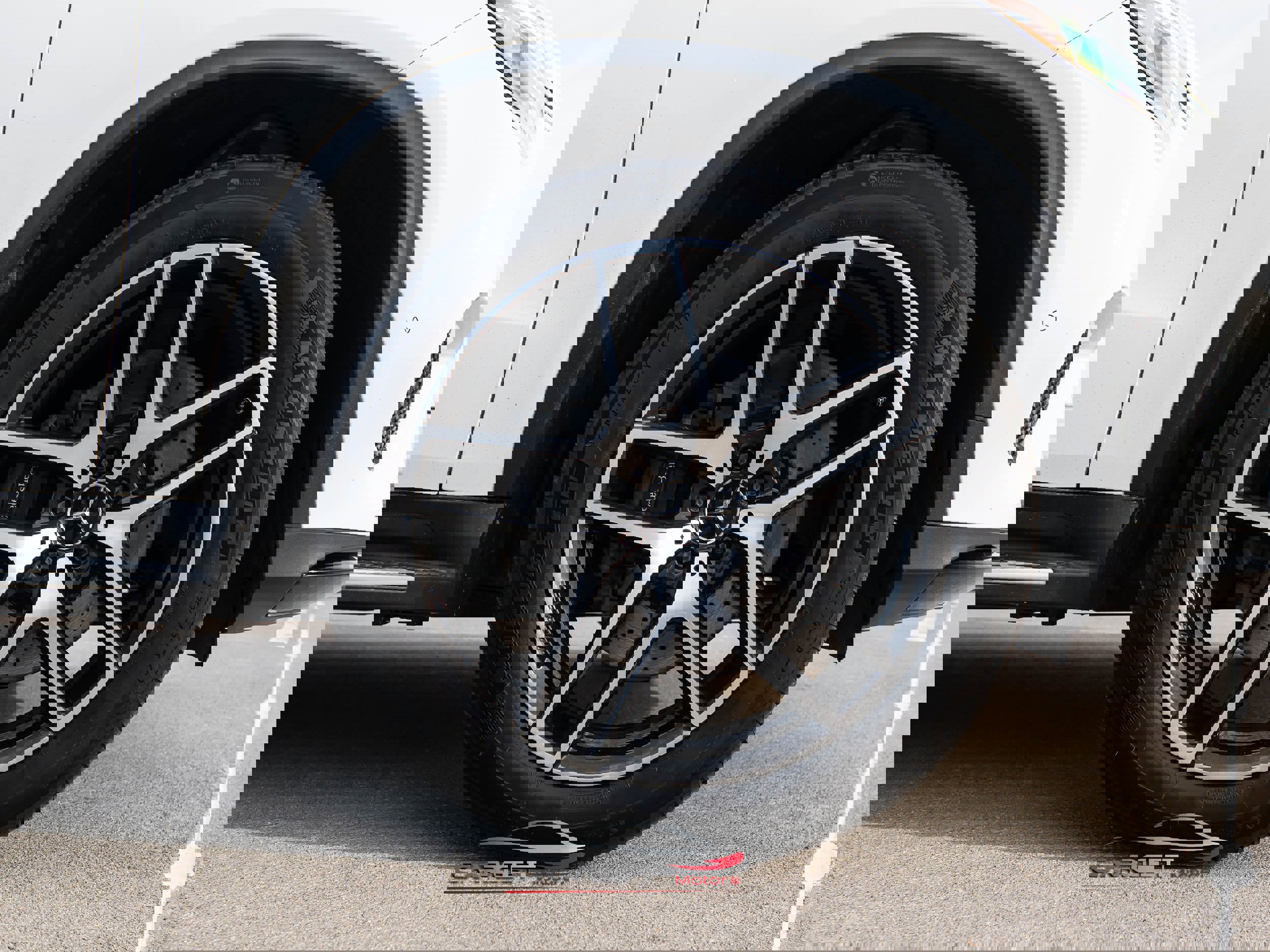 Used 2019 Mercedes-Benz GLE 43 AMG 4MATIC w/ Premium 3 Package image 10