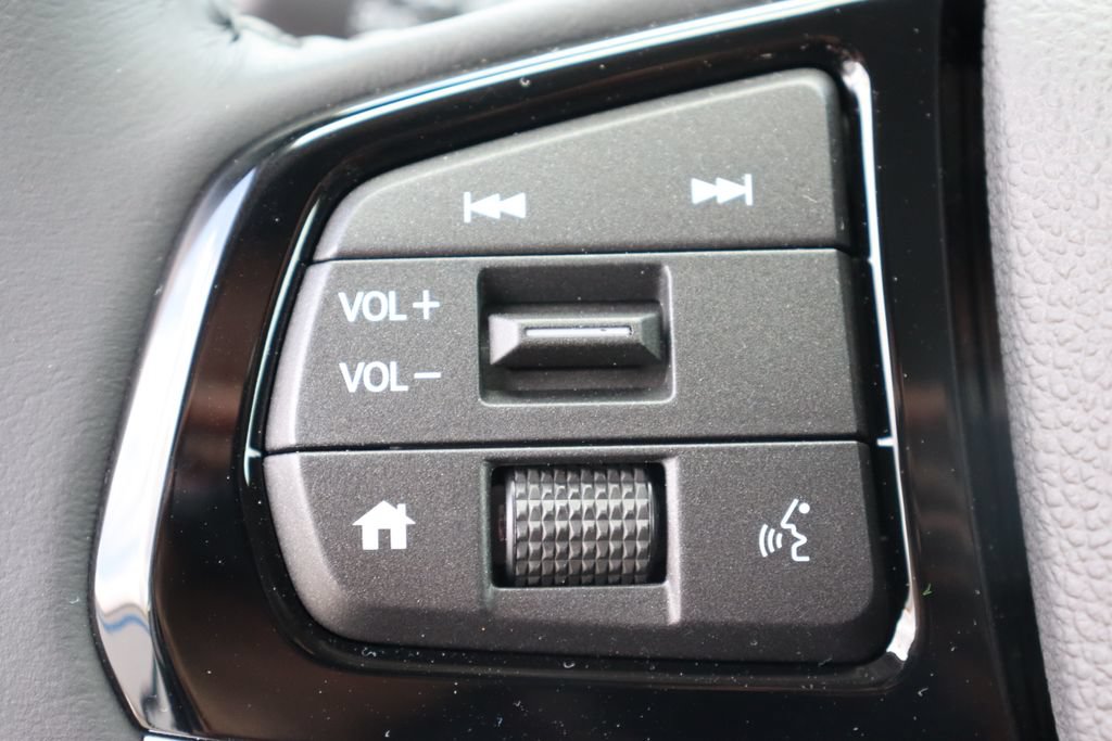 Certified 2026 Honda Odyssey Touring image 33