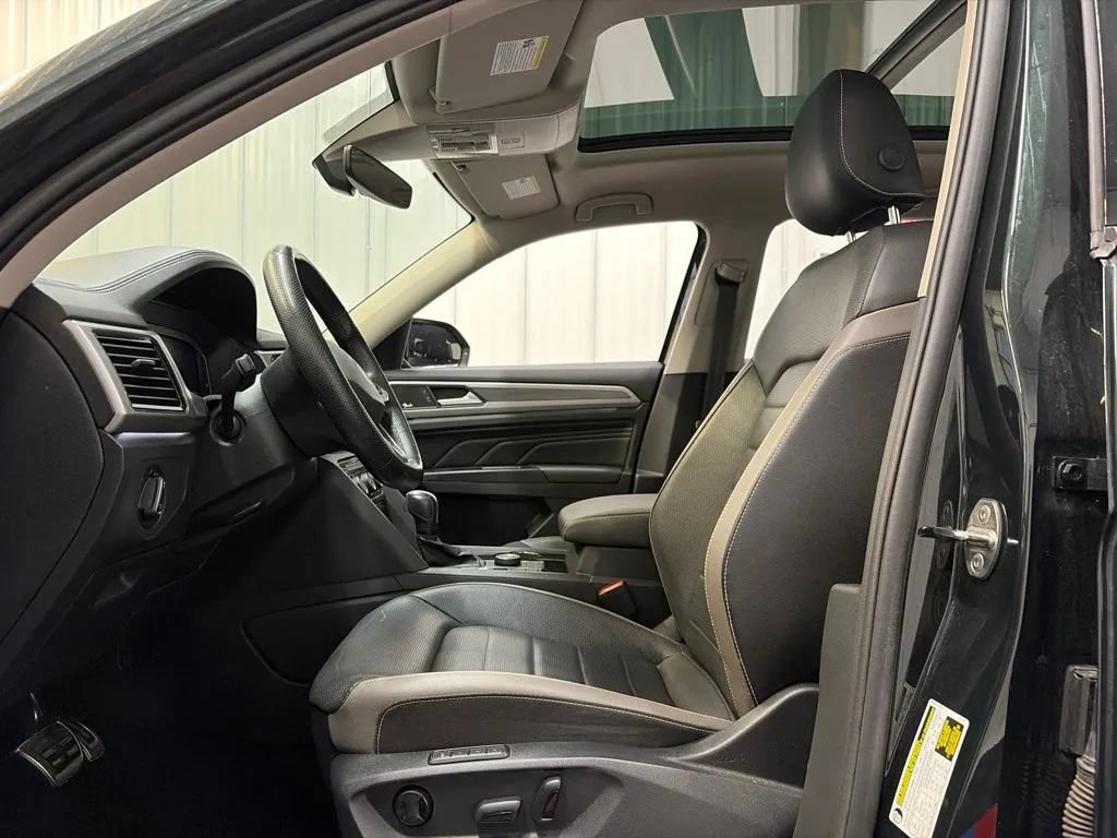 Used 2021 Volkswagen Atlas SEL Premium AWD/4WD image 10