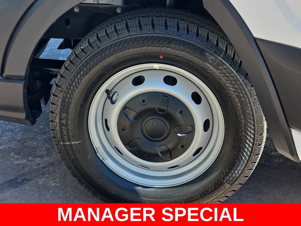 New 2025 Ford Transit 250 Low Roof RWD image 36
