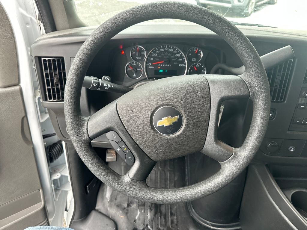 New 2025 Chevrolet Express 3500 Work Van w/ Power Convenience Package RWD image 20