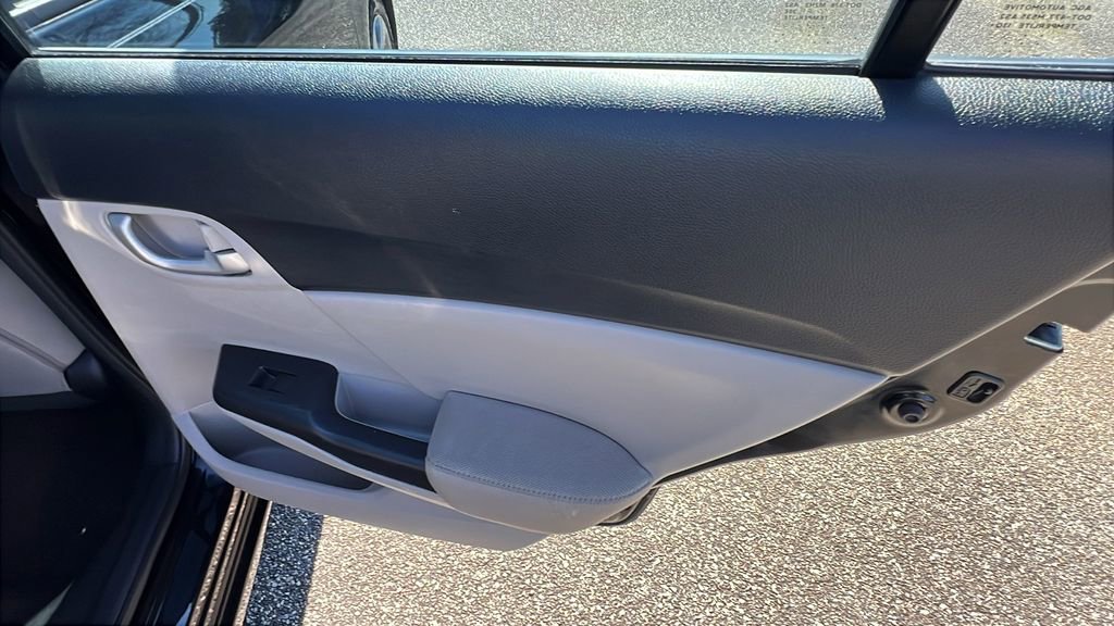 Used 2014 Honda Civic LX image 17