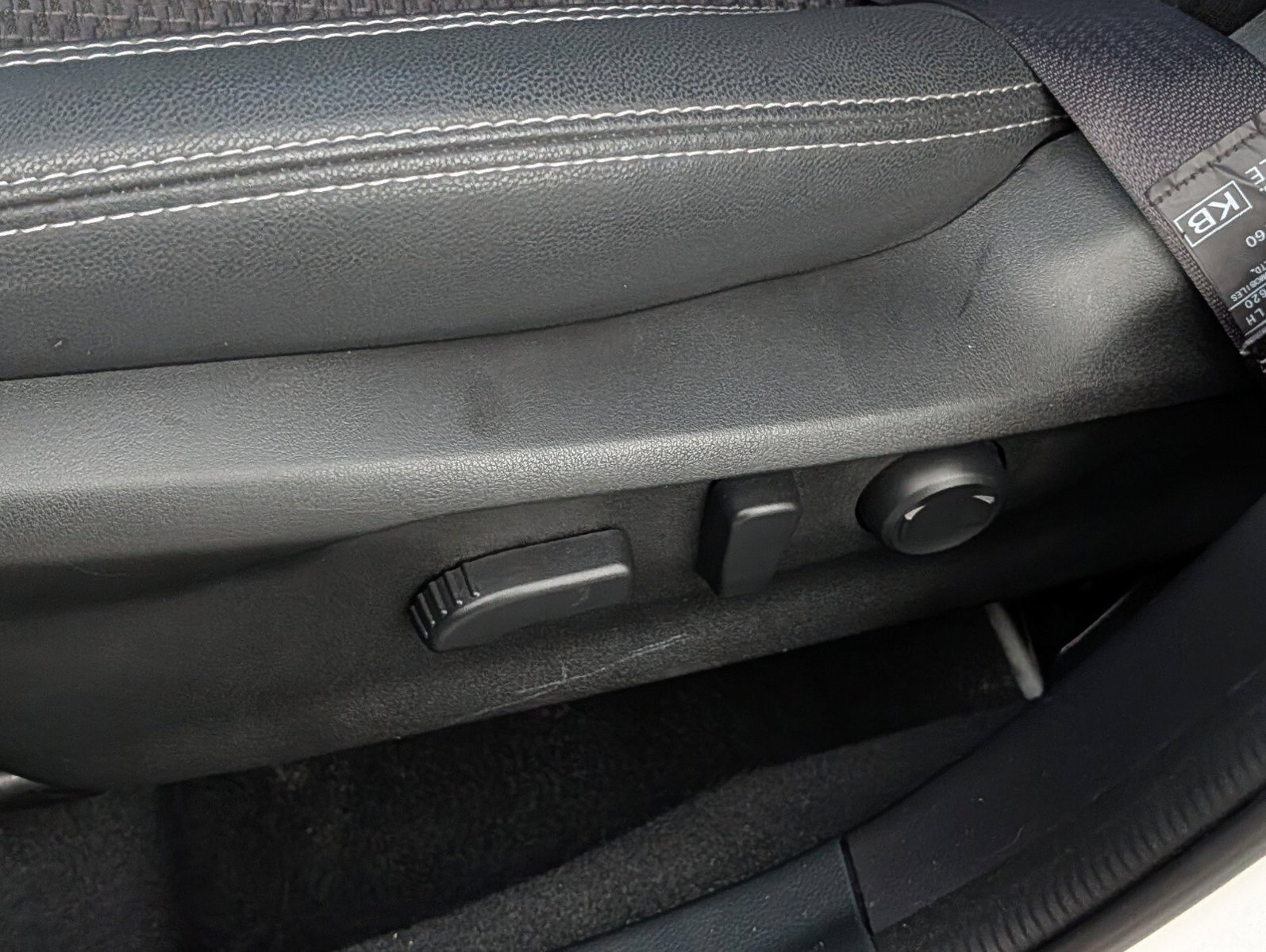 Certified 2023 Subaru Forester Premium AWD/4WD image 21