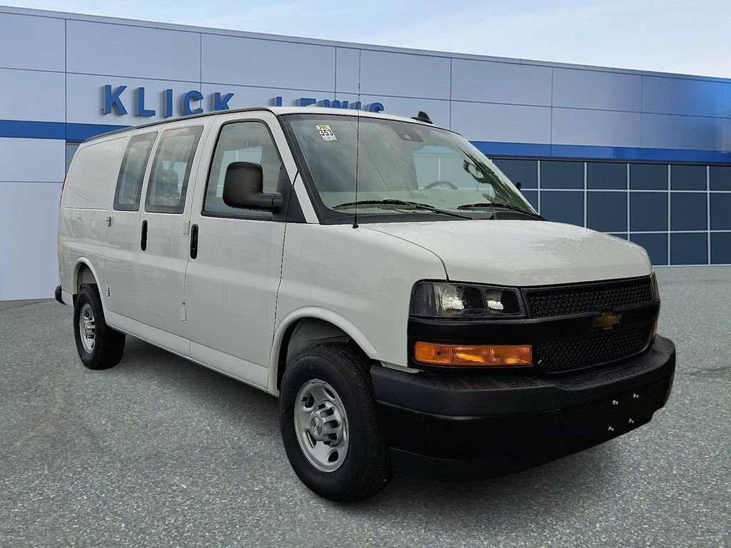 New 2025 Chevrolet Express 3500 w/ Driver Convenience Package