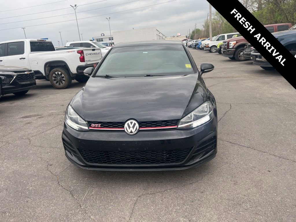 Used 2019 Volkswagen GTI S w/ Driver Assistance Package image 8