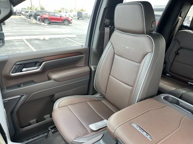 New 2026 GMC Sierra 2500 Denali w/ Denali Reserve Package AWD/4WD image 24