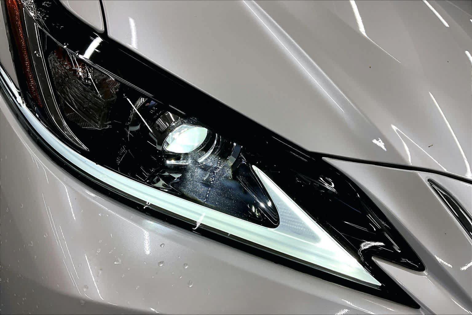Used 2025 Lexus ES 350 w/ Accessory Package (Z2) FWD image 28