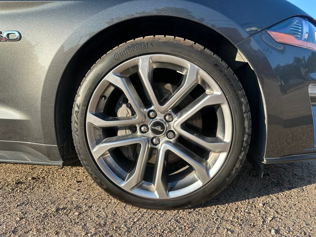 Used 2018 Ford Mustang GT Premium RWD image 9